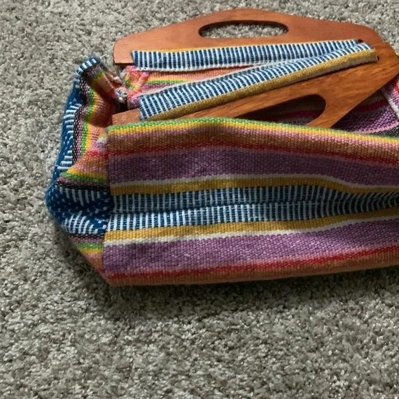Aztec purse wooden handles - Picture 3 of 5